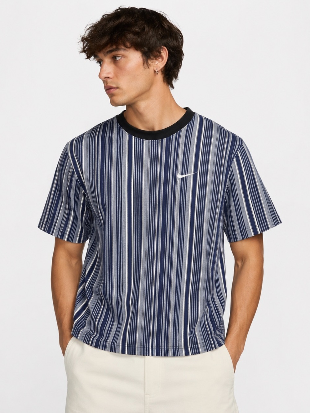 Nike Striped Tee Blue White Embroidered Swoosh Cotton T-Shirt Size Large